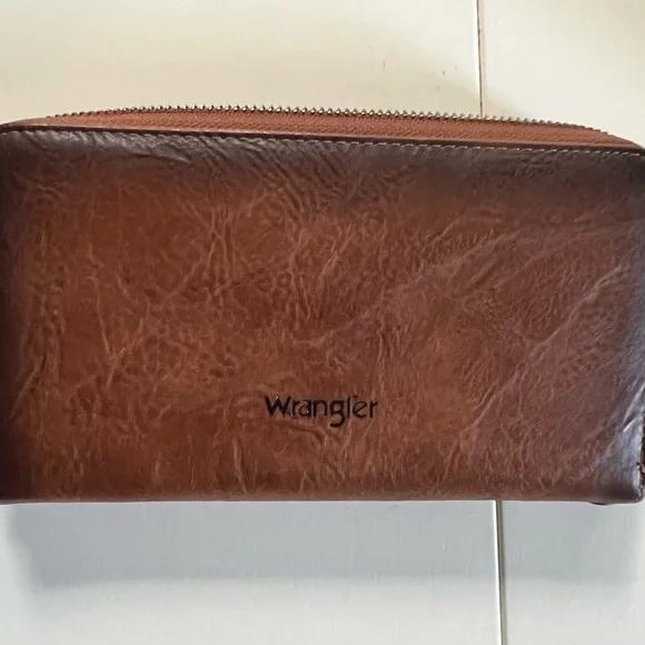 Wranglers Women’s Wallet Wristlet - Picture 4 of 7